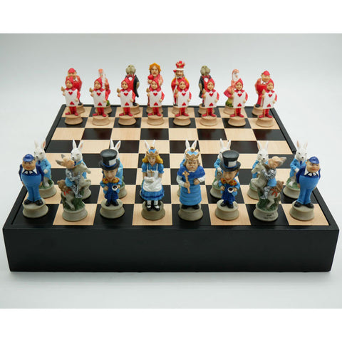 Chess Set - Alice In Wonderland