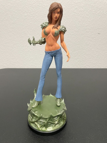 Witchblade Resing Statue 